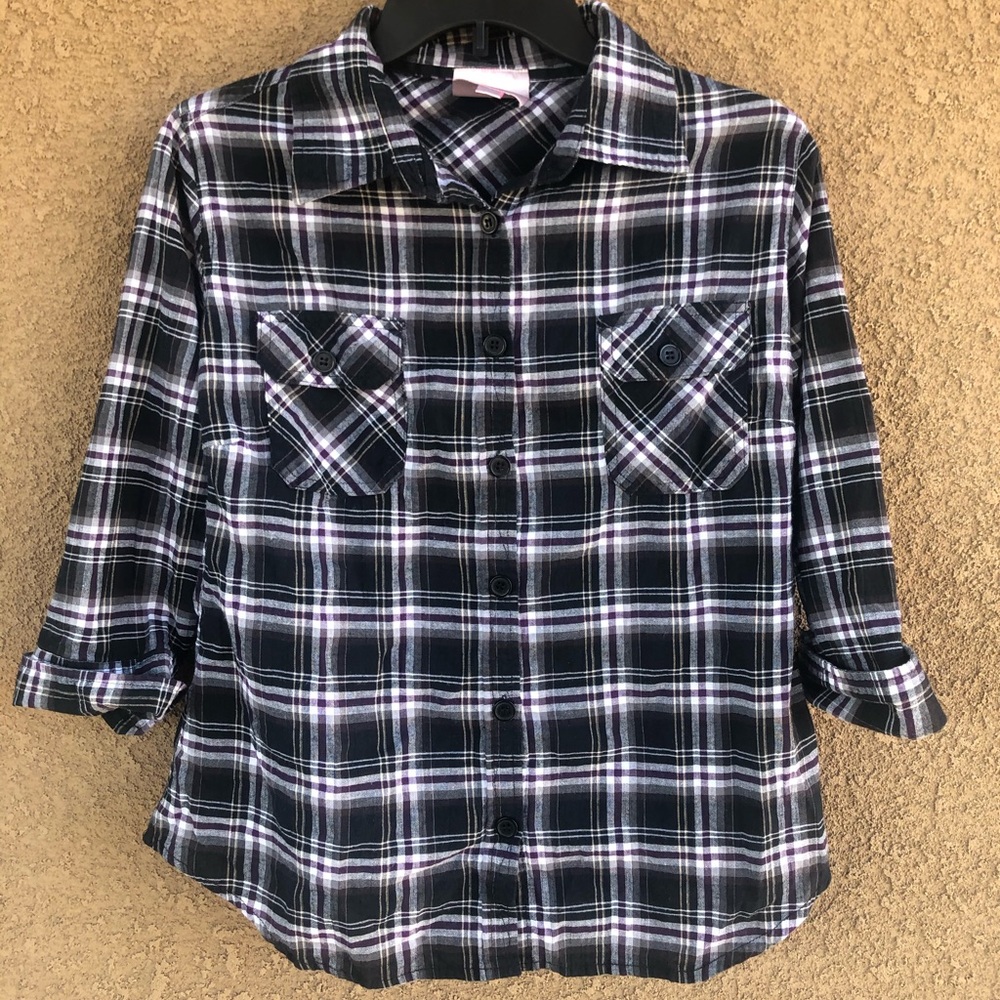 Romeo & Juliet Couture Flannel Top